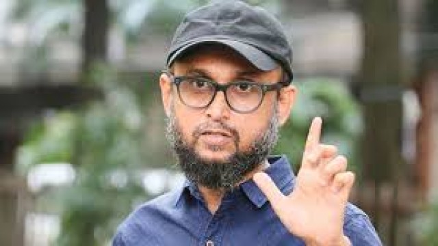 সাবেক প্রধানমন্ত্রী শেখ হাসিনার পক্ষের শিল্পীদেরকে এক হাত নিয়েছেন : ফারুকী